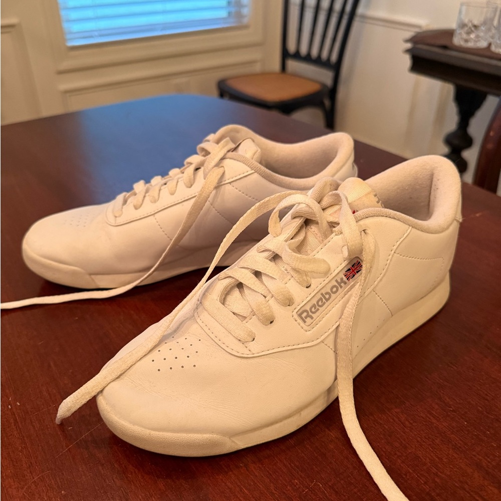 Reebok White Tennis Shoes